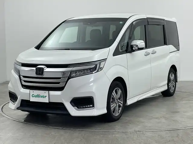 ホンダ ステップワゴン スパーダ eHEV G EXホンダS 群馬県 2021(令3)年 5.6万km プラチナホワイトパール ホンダセンシング/純正メーカーナビ/バックカメラ/革巻きステアリング/両側パワースライドドア/ハーフレザーシート/シートヒーター/ETC2.0/LEDオートライト/純正フリップダウンモニター/プッシュスタート/スマートキー/レーダークルーズコントロール/純正フロアマット/ハーフレザーシート/純正アルミホイール