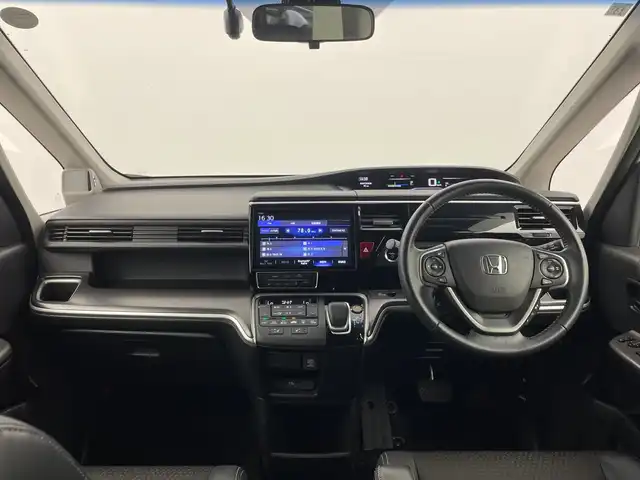 ホンダ ステップワゴン スパーダ eHEV G EXホンダS 群馬県 2021(令3)年 5.6万km プラチナホワイトパール ホンダセンシング/純正メーカーナビ/バックカメラ/革巻きステアリング/両側パワースライドドア/ハーフレザーシート/シートヒーター/ETC2.0/LEDオートライト/純正フリップダウンモニター/プッシュスタート/スマートキー/レーダークルーズコントロール/純正フロアマット/ハーフレザーシート/純正アルミホイール
