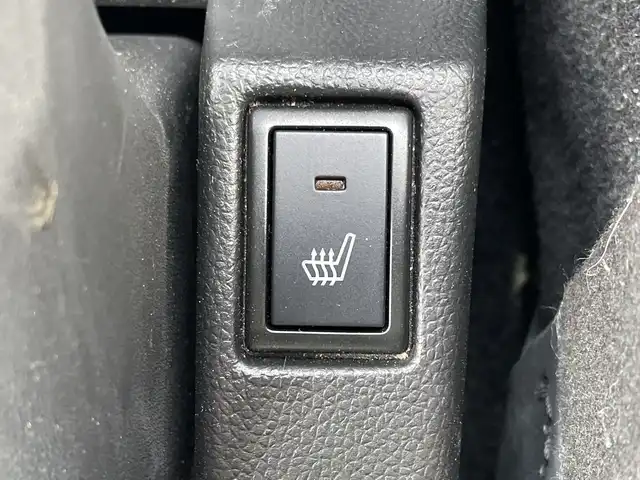 スズキ スイフト HYBRID RS 神奈川県 2020(令2)年 1.2万km スーパーブラックパール 純正８型ナビ/ワンセグ/Bluetooth/CD/DVD/USB/全周囲カメラ　/レーダークルーズコントロール　/シートヒーター　/コーナーセンサー　/ビルドインETC　/ドライブレコーダー　/LEDヘッドライト　/オートライト　/純正フロアマット　/純正アルミホイール/ドアバイザー/ABS/横滑り防止装置/衝突被害軽減システム/盗難防止装置/レーンキープアシスト