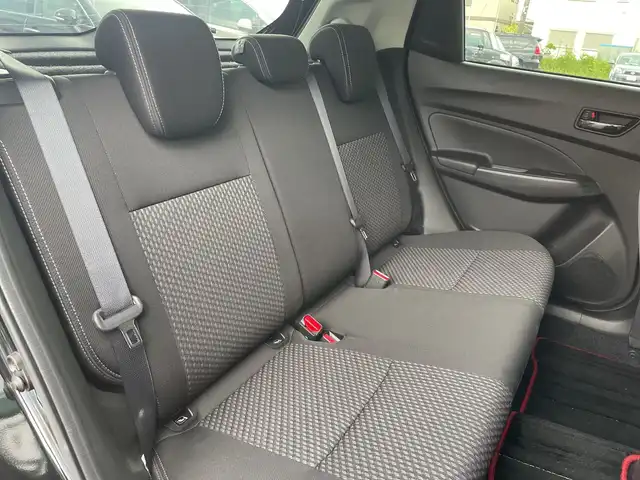スズキ スイフト HYBRID RS 神奈川県 2020(令2)年 1.2万km スーパーブラックパール 純正８型ナビ/ワンセグ/Bluetooth/CD/DVD/USB/全周囲カメラ　/レーダークルーズコントロール　/シートヒーター　/コーナーセンサー　/ビルドインETC　/ドライブレコーダー　/LEDヘッドライト　/オートライト　/純正フロアマット　/純正アルミホイール/ドアバイザー/ABS/横滑り防止装置/衝突被害軽減システム/盗難防止装置/レーンキープアシスト