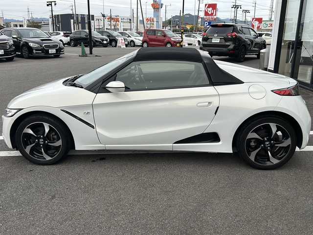 ホンダ Ｓ６６０ α 岐阜県 2016(平28)年 3.3万km プレミアムスターホワイトパール 登録時走行距離32540km/社外ポータブルナビ/６速ＭＴ/ハーフレザーシート/ドライブレコーダー/純正フロアマット/純正アルミホイール/ＵＳＢ/ＥＴＣ/ＨＤＭＩ/ＬＥＤヘッドライト/オートライト/電動格納ミラー/プッシュスタート/スマートキー/スペアキー/クルーズコントロール/オートエアコン/ABS/横滑り防止装置/エアバッグ