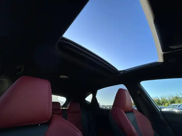 レクサス ＮＸ 350h Fスポーツ 熊本県 2023(令5)年 0.8万km グラファイトブラックガラスフレーク サンルーフ/セーフティシステムプラス/-ブラインドスポットモニター/-パーキングサポートブレーキ/ヘッドアップディスプレイ/三眼式LEDヘッドライト/純正ナビ/（Bluetooth/AppleCarPlay/AndroidAuto）/パノラミックビューモニター/電動リアゲート/レーダークルーズコントロール/革シート/シートヒーター/エアシート/純正20インチアルミホイール/USB/スマートキー/ETC2.0