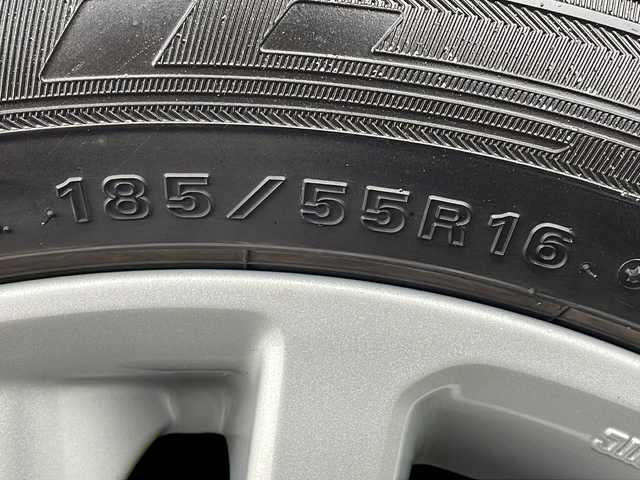 スズキ スイフト HYBRID ML 青森県 2017(平29)年 9.2万km ピュアホワイトP 4WD/純正8インチナビ・フルセグTV/CD・DVD・Bluetooth・USB/全方位モニター/前席シートヒーター/セーフティパッケージ/デュアルセンサーブレーキサポート/追従クルーズコントロール/レーンキープアシスト/ハイビームアシスト/サイド・カーテンエアバック/パドルシフト/前方ドライブレコーダー/ビルトインETC/LEDヘッドライト/フォグランプ/純正16インチアルミ/プッシュスタート/スマートキー