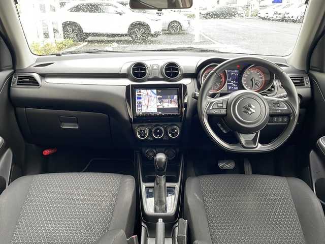 スズキ スイフト HYBRID ML 青森県 2017(平29)年 9.2万km ピュアホワイトP 4WD/純正8インチナビ・フルセグTV/CD・DVD・Bluetooth・USB/全方位モニター/前席シートヒーター/セーフティパッケージ/デュアルセンサーブレーキサポート/追従クルーズコントロール/レーンキープアシスト/ハイビームアシスト/サイド・カーテンエアバック/パドルシフト/前方ドライブレコーダー/ビルトインETC/LEDヘッドライト/フォグランプ/純正16インチアルミ/プッシュスタート/スマートキー