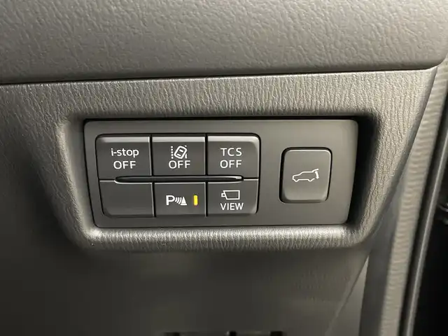 マツダ ＣＸ－５ XD エクスクルーシブモード 鹿児島県 2020(令2)年 4.7万km ジェットブラックマイカ 純正ナビ/（AM/FM/CD/DVD/Bluetooth）/360°ビューモニター/BOSEサウンドシステム/ETC/前後ドライブレコーダー/アドバンスドスマートシティブレーキ/パーキングセンサー/レーダークルーズコントロール/ブラインドスポットモニター/パワーバックドア/アダプティブLEDヘッドランプ/オートライト/フォグランプ/純正19インチアルミ/革巻きステアリング/革シート/パワーシート/シートヒーター/シートベンチレーション/左右独立オートエアコン