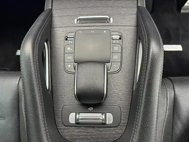 メルセデス・ベンツ ＧＬＥ４００ｄ 4MATIC スポーツ 兵庫県 2022(令4)年 4万km ダイヤモンドホワイト 純正HDDナビ/（BT、USB、フルセグ）/純正DA/前後ドライブレコーダー/アラウンドビューモニター/コーナーセンサー/アクティブレーンキーピング/道路標識アシスト/アクティブブレーキアシスト/レーンチェンジアシスト/アイドリングストップ/パワーバックドア/パドルシフト/パワーシート/レザーシート/シートヒーター/ベンチレーション/アンビエントライト/HUD/DSR/BSM/ACC/４WD/ビルトインETC２．０/ルーフレール/トライディングガラスルーフ/サイドステップ/純正フロアマット/LEDヘッドライト/純正20インチAW