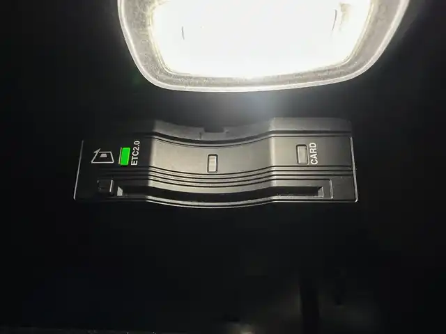 メルセデス・ベンツ ＧＬＥ４００ｄ 4MATIC スポーツ 兵庫県 2022(令4)年 4万km ダイヤモンドホワイト 純正HDDナビ/（BT、USB、フルセグ）/純正DA/前後ドライブレコーダー/アラウンドビューモニター/コーナーセンサー/アクティブレーンキーピング/道路標識アシスト/アクティブブレーキアシスト/レーンチェンジアシスト/アイドリングストップ/パワーバックドア/パドルシフト/パワーシート/レザーシート/シートヒーター/ベンチレーション/アンビエントライト/HUD/DSR/BSM/ACC/４WD/ビルトインETC２．０/ルーフレール/トライディングガラスルーフ/サイドステップ/純正フロアマット/LEDヘッドライト/純正20インチAW