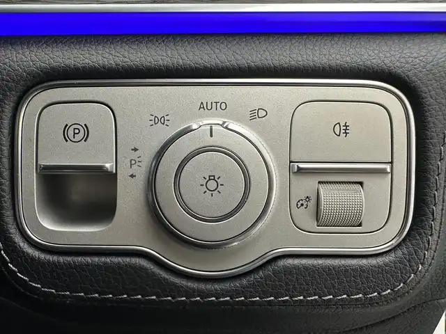 メルセデス・ベンツ ＧＬＥ４００ｄ 4MATIC スポーツ 兵庫県 2022(令4)年 4万km ダイヤモンドホワイト 純正HDDナビ/（BT、USB、フルセグ）/純正DA/前後ドライブレコーダー/アラウンドビューモニター/コーナーセンサー/アクティブレーンキーピング/道路標識アシスト/アクティブブレーキアシスト/レーンチェンジアシスト/アイドリングストップ/パワーバックドア/パドルシフト/パワーシート/レザーシート/シートヒーター/ベンチレーション/アンビエントライト/HUD/DSR/BSM/ACC/４WD/ビルトインETC２．０/ルーフレール/トライディングガラスルーフ/サイドステップ/純正フロアマット/LEDヘッドライト/純正20インチAW