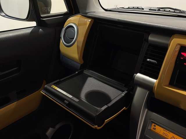 スズキ ハスラー G 新潟県 2018(平30)年 2.2万km アクティブイエロー/ブラック2トーンルーフ ワンオーナー/4WD/レーダーブレーキサポート/社外ＣＤオーディオ/シートヒーター/スマートキー/純正15インチアルミホイール/ダウンヒルアシスト/オートエアコン/純正ラバーフロアマット/ドアバイザー/保証書/取扱説明書/スペアキー