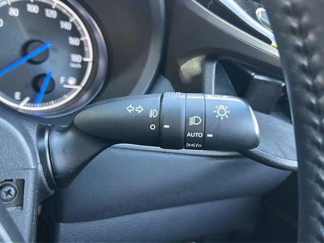 トヨタ ハリアー ハイブリッド Z レザーパッケージ 広島県 2020(令2)年 6.9万km プレシャスブラックパール モデリスタエアロ（F/S/R）/トヨタセーフティセンス/・プリクラッシュセーフティ/・レーンディパーチャーアラート/・LTA/・先行車発進告知/・RSA/・レーダークルーズコントロール/クリアランスソナー/HUD/BSM/RCTA/デジタルインナーミラー/パワーバックドア/JBLプレミアムサウンド/純正12.3インチナビ/・フルセグ/Bluetooth/USB/パノラミックビューモニター/ステアリングヒーター/革巻きステアリング/ステアリングスイッチ/黒革シート/シートヒーター/ベンチレーション/パワーシート/シートメモリー/ETC2.0/純正ドアバイザー/社外19インチアルミホイール/W+サイド+カーテンエアバック