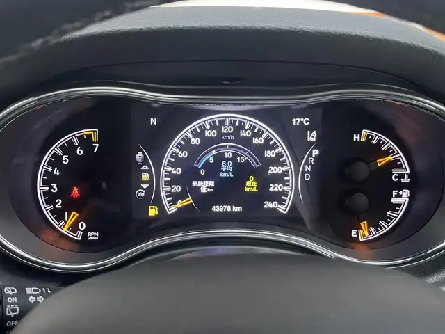 クライスラー・ジープ ジープ グランドチェロキー LTD 岐阜県 2019(令1)年 4.4万km 白 アダクティブクルーズコントロール　/ＬａｎｅＳｅｎｓｅ車線逸脱警報プラス　/リアビューカメラ　/電動パワーリフトゲート　/シートヒーター　/エアーシート　/パワーシート　/純正ナビ　/４ＷＤ