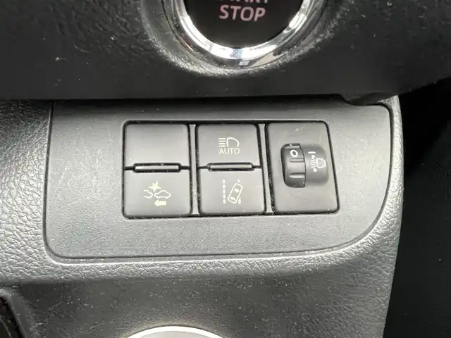 トヨタ シエンタ G 島根県 2017(平29)年 9.7万km ブラックマイカ 登録時走行距離96125km/保証書/取扱説明書/純正ナビ/Bluetooth・TV・FM・AM/HDMI外部入力/両側パワースライドドア/オートマチックハイビーム/純正LEDヘッドライト/レベライザー/ウィンカーミラー/エンジンスターター/ETC