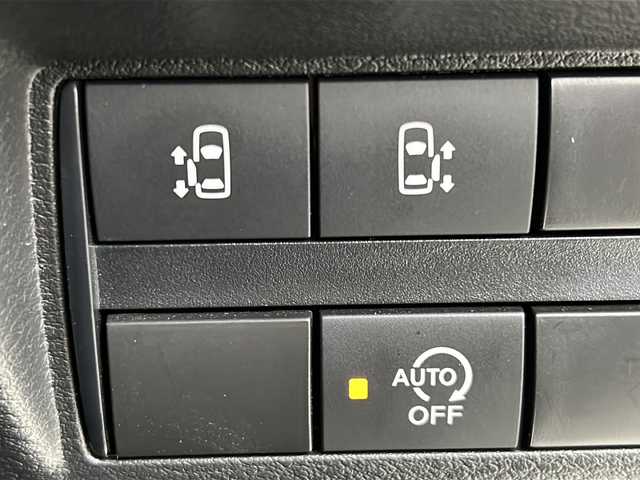 日産 ルークス HWS X プロパイロットED 宮城県 2023(令5)年 6.8万km ホワイトパール 禁煙車/プロパイロット/エマージェンシーブレーキ/車線逸脱警報/車線逸脱防止支援システム/先行車発進お知らせ/速度標識表示/道路標識表示/ソナー/インテリジェントルームミラー/純正7インチナビ/（BT.SD.AM.FM.CD.USB）/アラウンドビューモニター/フルセグテレビ/ビルトインETC/両側パワースライドドア/ハンズフリースライドドア/電動パーキングブレーキ/AUTOHOLD/前席シートヒーター/ステアリングヒーター/革巻きステアリング/ステアリングスイッチ/プッシュスタート/スマートキー（2本）/ロールサンシェード/シートバックテーブル/純正フロアマット/LEDヘッドライト/LEDフォグランプ/純正14インチアルミホイール/横滑り防止機能/アイドリングストップ