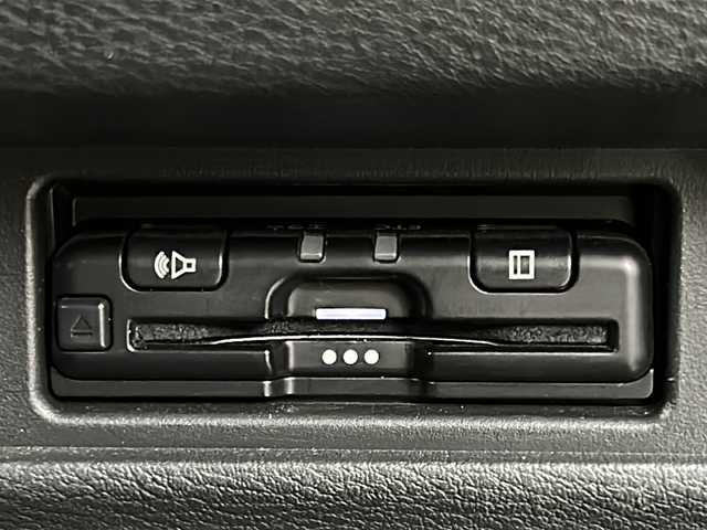 日産 ルークス HWS X プロパイロットED 宮城県 2023(令5)年 6.8万km ホワイトパール 禁煙車/プロパイロット/エマージェンシーブレーキ/車線逸脱警報/車線逸脱防止支援システム/先行車発進お知らせ/速度標識表示/道路標識表示/ソナー/インテリジェントルームミラー/純正7インチナビ/（BT.SD.AM.FM.CD.USB）/アラウンドビューモニター/フルセグテレビ/ビルトインETC/両側パワースライドドア/ハンズフリースライドドア/電動パーキングブレーキ/AUTOHOLD/前席シートヒーター/ステアリングヒーター/革巻きステアリング/ステアリングスイッチ/プッシュスタート/スマートキー（2本）/ロールサンシェード/シートバックテーブル/純正フロアマット/LEDヘッドライト/LEDフォグランプ/純正14インチアルミホイール/横滑り防止機能/アイドリングストップ