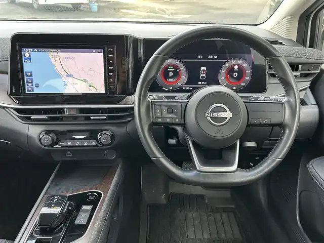 日産 オーラ G 島根県 2022(令4)年 4.8万km ピュアホワイトパール 登録時走行距離47265km/保証書/取説/純正9インチナビ/Bluetooth/フルセグ/radio/SD/HDMI/全周囲カメラ/プッシュスタート/インテリジェントルームミラー/ブラインドスポットモニター/LEDヘッドライト/オートライト/オートマチックハイビーム/フォグライト/スマートキー/スペアキー/純正17インチアルミホイール/ETC