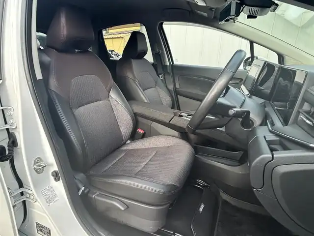 日産 オーラ G 島根県 2022(令4)年 4.8万km ピュアホワイトパール 登録時走行距離47265km/保証書/取説/純正9インチナビ/Bluetooth/フルセグ/radio/SD/HDMI/全周囲カメラ/プッシュスタート/インテリジェントルームミラー/ブラインドスポットモニター/LEDヘッドライト/オートライト/オートマチックハイビーム/フォグライト/スマートキー/スペアキー/純正17インチアルミホイール/ETC