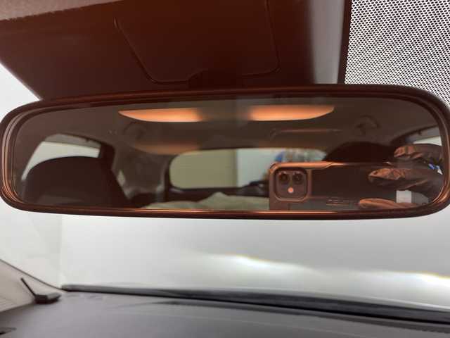 日産 ノート X FOUR 道央・札幌 2022(令4)年 7.1万km スーパーブラック ・4WD/ワンオーナー/・純正ディスプレイオーディオ  USB/BT/・バックカメラ/・純正エンジンスターター/・エマージェンシーブレーキ/・レーンキープアシスト/・電動パーキング/・オートマチックハイビーム/・ステアリングヒーター/・シートヒーター/・ドアバイザー/・スマートキー/・スペアキー/・冬タイヤ純正スチールホイール積込/・電動格納ミラー/・ウィンカーミラー/・LEDオートライト/・プッシュスタート