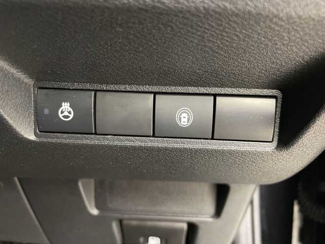 日産 ノート X FOUR 道央・札幌 2022(令4)年 7.1万km スーパーブラック ・4WD/ワンオーナー/・純正ディスプレイオーディオ  USB/BT/・バックカメラ/・純正エンジンスターター/・エマージェンシーブレーキ/・レーンキープアシスト/・電動パーキング/・オートマチックハイビーム/・ステアリングヒーター/・シートヒーター/・ドアバイザー/・スマートキー/・スペアキー/・冬タイヤ純正スチールホイール積込/・電動格納ミラー/・ウィンカーミラー/・LEDオートライト/・プッシュスタート