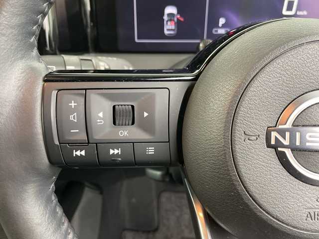 日産 ノート X FOUR 道央・札幌 2022(令4)年 7.1万km スーパーブラック ・4WD/ワンオーナー/・純正ディスプレイオーディオ  USB/BT/・バックカメラ/・純正エンジンスターター/・エマージェンシーブレーキ/・レーンキープアシスト/・電動パーキング/・オートマチックハイビーム/・ステアリングヒーター/・シートヒーター/・ドアバイザー/・スマートキー/・スペアキー/・冬タイヤ純正スチールホイール積込/・電動格納ミラー/・ウィンカーミラー/・LEDオートライト/・プッシュスタート