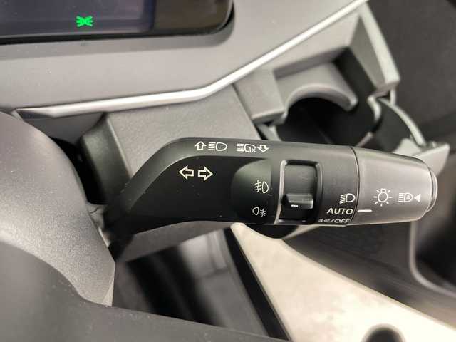 日産 ノート X FOUR 道央・札幌 2022(令4)年 7.1万km スーパーブラック ・4WD/ワンオーナー/・純正ディスプレイオーディオ  USB/BT/・バックカメラ/・純正エンジンスターター/・エマージェンシーブレーキ/・レーンキープアシスト/・電動パーキング/・オートマチックハイビーム/・ステアリングヒーター/・シートヒーター/・ドアバイザー/・スマートキー/・スペアキー/・冬タイヤ純正スチールホイール積込/・電動格納ミラー/・ウィンカーミラー/・LEDオートライト/・プッシュスタート