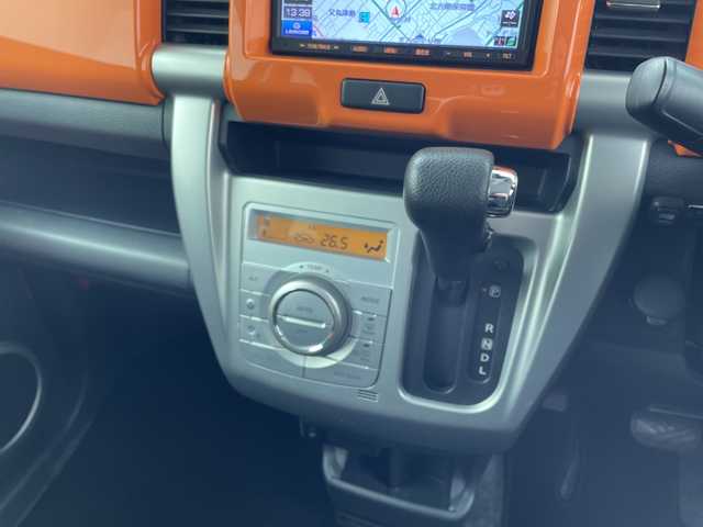 スズキ ハスラー X ターボ 岐阜県 2017(平29)年 2万km パッションオレンジマイカ/スペリアホワイト 純正メモリーナビ/・ワンセグTV/CD/シートヒーター/純正フロアマット/純正アルミホイール15インチ/スズキセーフティサポート/・衝突軽減ブレーキ/・レーンキープアシスト/横滑り防止/HIDヘッドライト/オートライト/スペアキー/・スマートキー/プッシュスタート/革巻きステアリング