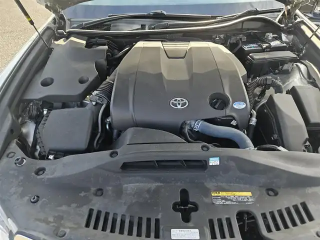 トヨタ クラウン ロイヤル ロイヤルサルーン 香川県 2013(平25)年 5.5万km プレシャスシルバー 純正8型ナビ/フルセグTV/バックカメラ/ビルトインETC/レーダークルーズコントロール/HIDヘッドランプ/オートライト/LEDフロントフォグランプ/オートエアコン/革巻きステアリング/ベージュファブリックシート/前席パワーシート/純正16インチアルミホイール/スマートキー/プッシュエンジンスタート/禁煙車