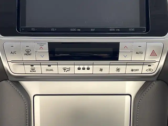 トヨタ ランドクルーザー プラド TX Lパッケージ 山口県 2022(令4)年 3.1万km ホワイトパールクリスタルシャイン サンルーフ/ベージュ革シート/前席パワーシート/前席エアシート シートヒーター/モデリスタ エアロ (F/Ru)/9型SDナビ フルセグTV CD DVD BT/バックカメラ/フロントカメラ/スマートキー 2個/コーナーセンサー/スマートルームミラー/衝突被害軽減ブレーキ/レーダークルーズコントロール/レーンアシスト/オートマチックハイビーム/ビルトイン ETC/ドラレコ/LEDオートヘッドライト/フォグライト/W サイド カーテン ニー エアバッグ/禁煙車