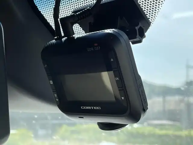 トヨタ ランドクルーザー プラド TX Lパッケージ 山口県 2022(令4)年 3.1万km ホワイトパールクリスタルシャイン サンルーフ/ベージュ革シート/前席パワーシート/前席エアシート シートヒーター/モデリスタ エアロ (F/Ru)/9型SDナビ フルセグTV CD DVD BT/バックカメラ/フロントカメラ/スマートキー 2個/コーナーセンサー/スマートルームミラー/衝突被害軽減ブレーキ/レーダークルーズコントロール/レーンアシスト/オートマチックハイビーム/ビルトイン ETC/ドラレコ/LEDオートヘッドライト/フォグライト/W サイド カーテン ニー エアバッグ/禁煙車