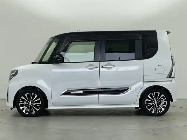 ダイハツ タント カスタム RS セレクション 群馬県 2020(令2)年 1.9万km ブラックマイカメタリック/シャイニングホワイトパール 純正9インチナビ（Bluetooth/フルセグ/SD/DVD/CD）　全周囲カメラ　アダプティブクルーズコントロール　レーンキープコントロール　前席シートヒーター　ETC　両側パワースライドドア　プッシュスタート　スマートキー　スマートアシスト（衝突回避支援ブレーキ/衝突警報機能/車線逸脱警報機能/車線逸脱抑制制御機能/ブレーキ制御/先行車発進お知らせ機能/オートハイビーム/コーナーセンサー/標識認識機能）