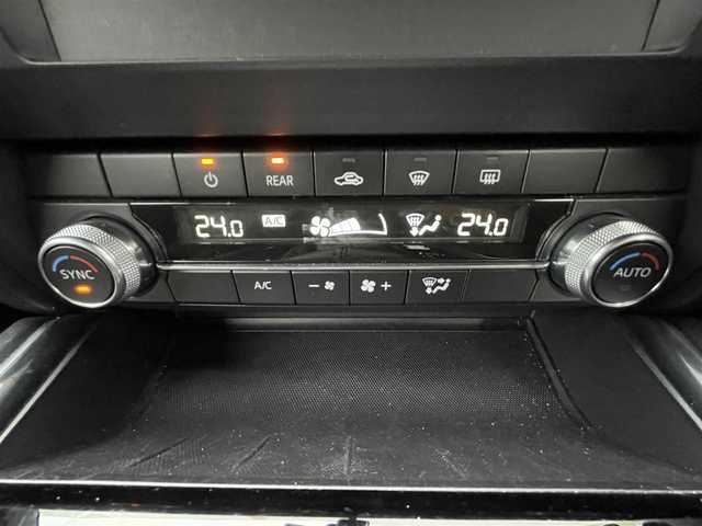 マツダ ＣＸ－８ 25S 千葉県 2023(令5)年 1.9万km ジェットブラックマイカ 衝突軽減ブレーキ/全方位カメラ/純正１０インチナビ/フルセグＴＶ/Ｂｌｕｅｔｏｏｔｈ/ＥＴＣ/純正１７インチアルミホイール/コーナーセンサー/ＬＥＤヘッドライト/オートライト