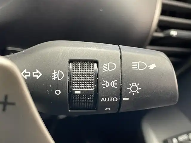 レクサス ＮＸ 300 Fスポーツ 愛知県 2018(平30)年 4万km ブラック 後期型　純正ナビ　フルセグＴＶ　Ｂｌｕｅｔｏｏｔｈ　バックサイドカメラ　ムーンルーフ　黒革　シートヒーター　電動リアゲート　三眼ＬＥＤライト　レクサスセーフティ　衝突軽減　追従クルコン　ＢＳＭ　ステアリングヒーター　エアーシート　コーナーセンサー　純正ドラレコ　禁煙車