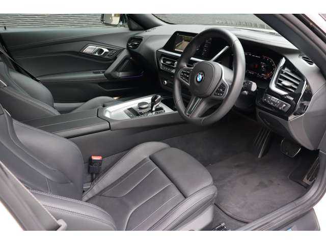 ＢＭＷ Ｚ４ M40i 大分県 2022(令4)年 0.3万km アルピンホワイトⅢ ワンオーナー/アダプティブクルーズコントロール/ブラインドスポットモニター/ヘッドアップディスプレイ/黒革シート/シートヒーター/純正ナビ/ApplecarPlay/androidauto/バックカメラ/Bluetooth/ワイヤレス充電/LEDヘッドライト/オートハイビーム/前後コーナーセンサー/ステアリングスイッチ/パドルシフト/全方位ドライブレコーダー/純正19インチアルミホイール/ミラー一体型ETC/取扱説明書/保証書/スペアキー×1