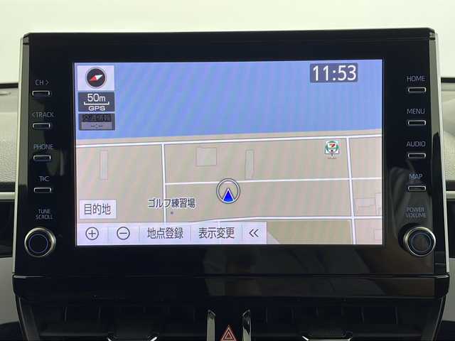 トヨタ カローラ クロス ハイブリッド Z 鹿児島県 2021(令3)年 4.6万km プラチナホワイトパールマイカ 純正ディスプレイオーディオ（ナビキット付き）/（AM/FM/BT/USB/フルセグ）/全方位カメラ/ETC/ブラインドスポットモニター/ハーフレザーシート/D席パワーシート/シートヒーター/衝突被害軽減システム/レーダークルーズコントロール/レーンキープアシスト/コーナーセンサー/横滑り防止装置/アイドリングストップ/パワーバックドア/純正アルミホイール/純正フロアマット/オートLEDライト/オートマチックハイビーム/オートホールド付電子パーキング/革巻きステアリング/ステアリングスイッチ/プッシュスタート/スマートキー