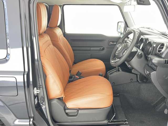 スズキ ジムニー XC 長野県 2025(令7)年 0.1万km未満 ブルーイッシュブラックパール3 4WD/大型グリルガード/LEDフォグ×２個/ルーフラック/リアラダー/1.5インチリフトアップキット（純正車内積載）/ブラウンキルティングレザーシートカバー/スペアタイヤハードカバー/METAL　ROCK１６インチビートリングホイール/TOYO　OPEN　COUNTRY　(185/85R/16)/クリアランスソナー/衝突被害軽減システム/レーンキープアシスト/LEDヘッドライト/シートヒーター（前席）/スマートキー/保証書/取扱説明書