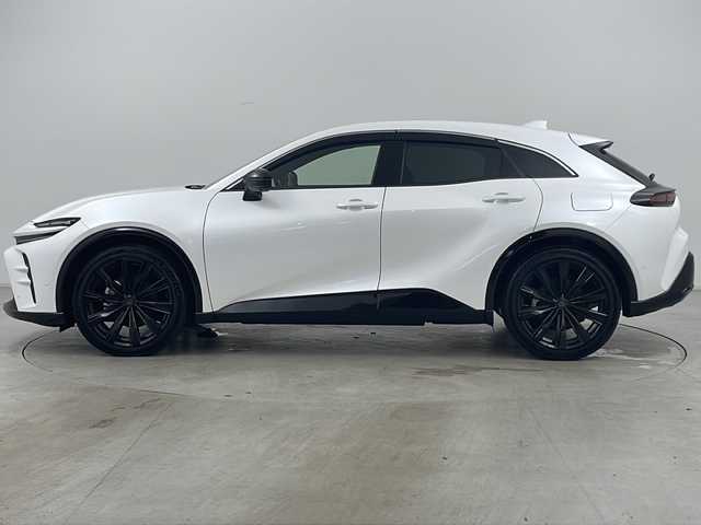 トヨタ クラウン スポーツ Z 道央・札幌 2023(令5)年 1.2万km プレシャスホワイトパール ・4WD/・トヨタセーフティーセンス/・純正ナビ（BT&USB&フルセグ&Miracast）/・ガラスルーフ/・パワーバックドア/・レーダークルーズコントロール/・LEDオートライト/・オートマチックハイビーム/・レザーシート/・パワーシート/・シートメモリー/・シートヒーター/・エアシート/・純正インチアルミホイール/・デジタルインナーミラー/・ブラインドスポットモニター/・ステアリングスイッチ/・TypeCポート/・置くだけ充電/・スマートキー/・ビルトインETC2.0