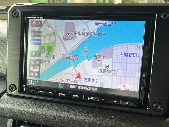 スズキ ジムニー シエラ JC 広島県 2023(令5)年 1.5万km ジャングルグリーン 純正8型ナビ/バックカメラ/シートヒーター/クルーズコントロール/デュアルセンサーブレーキサポート/車線逸脱警報/オートハイビーム/ダウンヒルアシストコントロール/トランスファーレバー/ETC/LEDヘッドライト/ヘッドライトウォッシャー