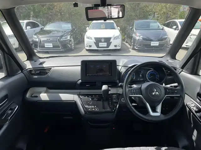 三菱 デリカミニ T プレミアム 道東・釧路十勝 2024(令6)年 0.4万km ベージュ 4WD/MI-PILOT/社外ナビ/地デジ/アラウンドビューモニター/デジタルインナーミラー/衝突軽減ブレーキ/ステアリングヒーター/シートヒーター /両側パワースライドドア/コーナーセンサー/ETC/LEDヘッドライト/フォグランプ/電子パーキング/オートホールド/レーダークルーズコントロール/パドルシフト/オートライト/ハーフレザーシート