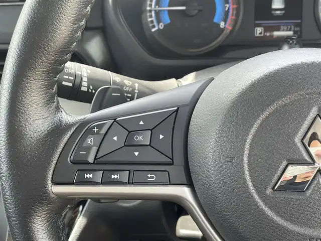 三菱 デリカミニ T プレミアム 道東・釧路十勝 2024(令6)年 0.4万km ベージュ 4WD/MI-PILOT/社外ナビ/地デジ/アラウンドビューモニター/デジタルインナーミラー/衝突軽減ブレーキ/ステアリングヒーター/シートヒーター /両側パワースライドドア/コーナーセンサー/ETC/LEDヘッドライト/フォグランプ/電子パーキング/オートホールド/レーダークルーズコントロール/パドルシフト/オートライト/ハーフレザーシート