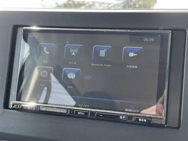 三菱 デリカミニ T プレミアム 道東・釧路十勝 2024(令6)年 0.4万km ベージュ 4WD/MI-PILOT/社外ナビ/地デジ/アラウンドビューモニター/デジタルインナーミラー/衝突軽減ブレーキ/ステアリングヒーター/シートヒーター /両側パワースライドドア/コーナーセンサー/ETC/LEDヘッドライト/フォグランプ/電子パーキング/オートホールド/レーダークルーズコントロール/パドルシフト/オートライト/ハーフレザーシート