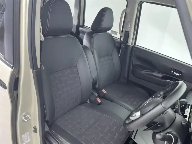 三菱 デリカミニ T プレミアム 福井県 2024(令6)年 0.5万km ベージュ 4WD/MI-PILOT/社外ナビ/アラウンドビューモニター/デジタルインナーミラー/衝突軽減ブレーキ/ステアリングヒーター/シートヒーター /両側パワースライドドア/コーナーセンサー/ETC/LEDヘッドライト/フォグランプ/電子パーキング/オートホールド/レーダークルーズコントロール/パドルシフト/オートライト/ハーフレザーシート