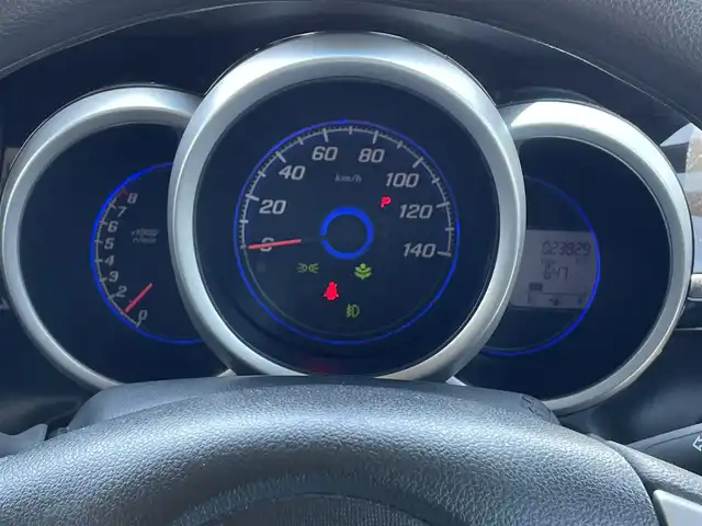 ホンダ Ｎ ＢＯＸ カスタム G Aパッケージ 道南・函館 2014(平26)年 2.4万km プレミアムダイナミックブルーパール ・純正ナビ/・ワンセグテレビ/・衝突被害軽減ブレーキ/・誤発信抑制機能/・横滑り防止装置/・片側パワースライドドア/・バックカメラ/・前後ドライブレコーダー/・オートライト/・スマートキー