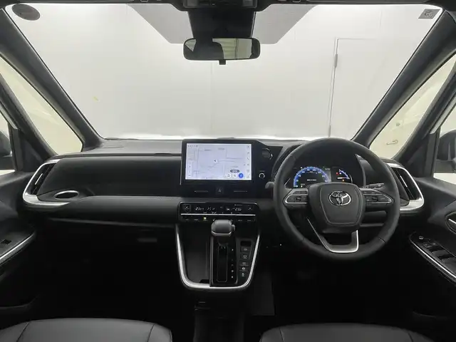 トヨタ ノア ハイブリッド S－Z 茨城県 2025(令7)年 0.1万km未満 ホワイトパールクリスタルシャイン 純正10.5型DA/フルセグ/CD/DVDデッキ/バックカメラ/快適利便パッケージ/衝突被害軽減ブレーキ/車線逸脱抑制装置/レーダークルーズコントロール/オートマチックハイビーム/クリアランスソナー/両側電動スライドドア/ETC2.0/ドラレコ/シートヒーター/ステアリングヒーター/純正17インチAW/3眼LEDヘッドライト/スマートキー