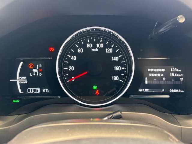 ホンダ ヴェゼル ハイブリッド RS ホンダセンシング 埼玉県 2016(平28)年 6.6万km プレミアムクリスタルレッドM ホンダセンシング/8インチメモリーナビ/ CD/DVD/BT/USB/HDMI/フルセグ/バックカメラ/ハーフレザーシート/シートヒーター/18インチアルミホイール/レーダークルーズコントロール/レーンキープアシスト/ETC/スマートキー/禁煙車
