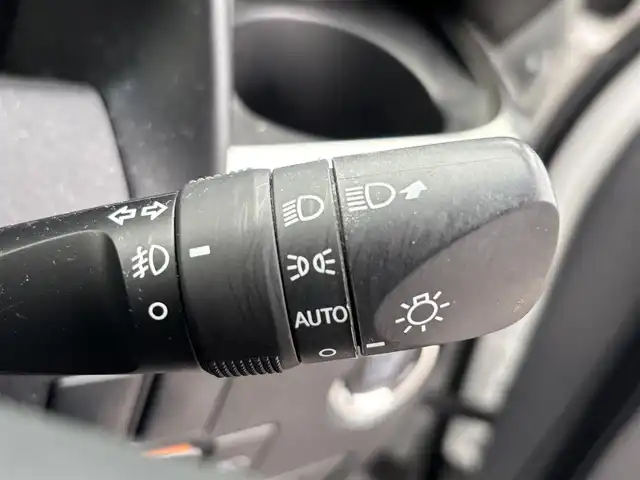 トヨタ アルファード S Cパッケージ 大分県 2019(令1)年 7.7万km ホワイトパールクリスタルシャイン ・純正ナビ(SD.BT.CD.DVD)/・フルセグテレビ/・バックモニター/・モデリスタエアロ/・フリップダウンモニター/・両側パワースライドドア/・プリクラッシュセーフティ/・コーナーセンサー/・ドライブレコーダー/・ETC/・ハンドルヒーター/・ステアリングリモコン/・オートハイビーム/・レザーシート/・パワーシート/・シートメモリー/・シートヒーター/・シートクーラー/・デジタルインナーミラー/・ブレーキホールド