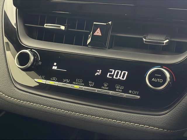 トヨタ カローラツーリング ハイブリッド ダブルバイビー 宮城県 2020(令2)年 2.8万km ホワイトパールクリスタルシャイン 純正ディスプレイオーディオ/(AM/FM/USB/BT/Miracast)/バックカメラ/ETC2.0/TVキャンセラー/モデリスタエアロ/レーダークルーズコントロール/ハーフレザー/シートヒーター/ステアリングヒーター/SOSスイッチ/プッシュスタート/スマートキー/スペアキー/オートライト/オートマチックハイビーム/LEDヘッドライト/フォグランプ/純正フロアマット/純正17インチアルミホイール