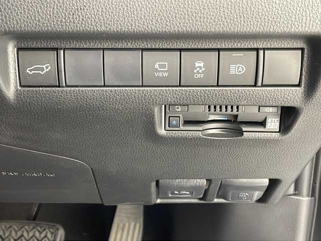 トヨタ ハリアー Z 沖縄県 2020(令2)年 6.5万km プレシャスブラックパール 純正１２．３型ナビ　/　(フルセTV　Bluetooth　FM/AM)/ＪＢＬサウンド　/アラウンドビューモニター　/ＬＥＤヘッドライト　/レーダークルーズコントロール　/パワーバックドア　/パワーシート　/ハーフレザーシート/純正15インチアルミホイール/プッシュスタート/スマートキー/スペアキー　/ETC2.0