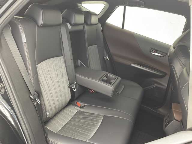 トヨタ ハリアー Z 沖縄県 2020(令2)年 6.5万km プレシャスブラックパール 純正１２．３型ナビ　/　(フルセTV　Bluetooth　FM/AM)/ＪＢＬサウンド　/アラウンドビューモニター　/ＬＥＤヘッドライト　/レーダークルーズコントロール　/パワーバックドア　/パワーシート　/ハーフレザーシート/純正15インチアルミホイール/プッシュスタート/スマートキー/スペアキー　/ETC2.0