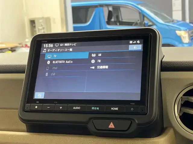 ホンダ Ｎ ＢＯＸ 滋賀県 2024(令6)年 0.4万km プレミアムサンライトホワイトパール 純正８インチナビ/（AM/FM/CD/DVD/フルセグTV/Bluetooth/USB）/バックカメラ/片側パワースライドドア/前席シートヒーター/前方ドライブレコーダー/追従型クルーズコントロール/LEDヘッドライト/電動パーキングブレーキ/ブレーキホールド/ステアリングスイッチ/ETC