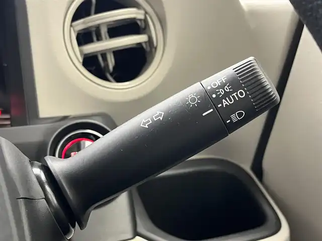 ホンダ Ｎ ＢＯＸ 滋賀県 2024(令6)年 0.4万km プレミアムサンライトホワイトパール 純正８インチナビ/（AM/FM/CD/DVD/フルセグTV/Bluetooth/USB）/バックカメラ/片側パワースライドドア/前席シートヒーター/前方ドライブレコーダー/追従型クルーズコントロール/LEDヘッドライト/電動パーキングブレーキ/ブレーキホールド/ステアリングスイッチ/ETC