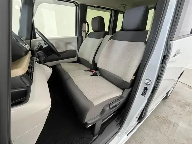 ホンダ Ｎ ＢＯＸ 滋賀県 2024(令6)年 0.4万km プレミアムサンライトホワイトパール 純正８インチナビ/（AM/FM/CD/DVD/フルセグTV/Bluetooth/USB）/バックカメラ/片側パワースライドドア/前席シートヒーター/前方ドライブレコーダー/追従型クルーズコントロール/LEDヘッドライト/電動パーキングブレーキ/ブレーキホールド/ステアリングスイッチ/ETC